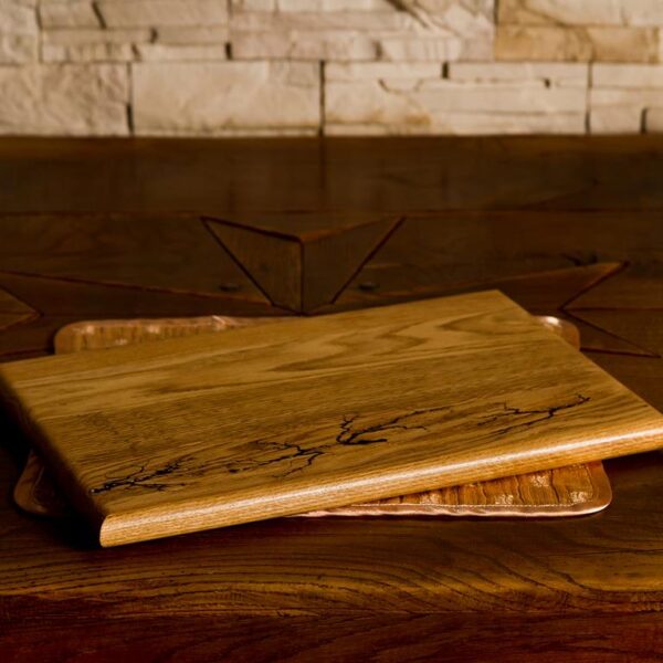 Kitchen cutting board of oak wood