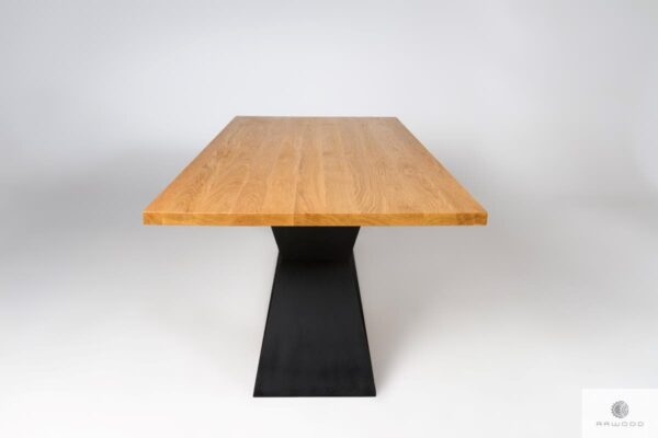 Oak table on black metal base PHARELL