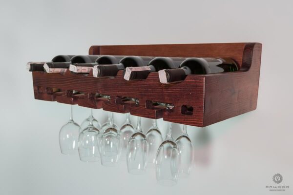 Design wine shelf of solid wood to kitchen