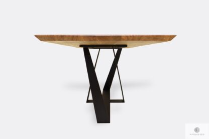 Table with oak tabletop and metal legs BORNEO