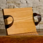 Dębowa taca deska ze uchwytami skórzanymi