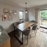 stół z dębowym blatem NESCA II lakier TERRA (1)