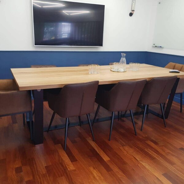 Stol konferencyjny do biura