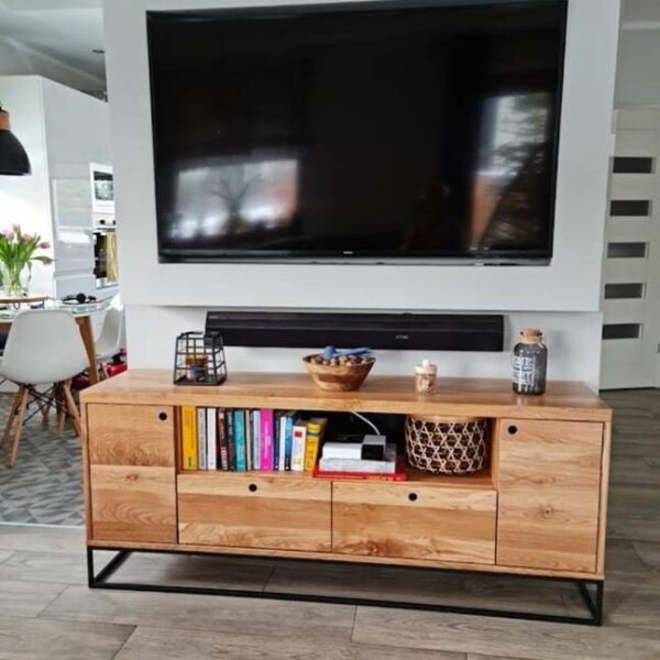 Dębowa szafka RTV w industrialnym stylu z szufladami metalowymi nogami do salonu MERIS