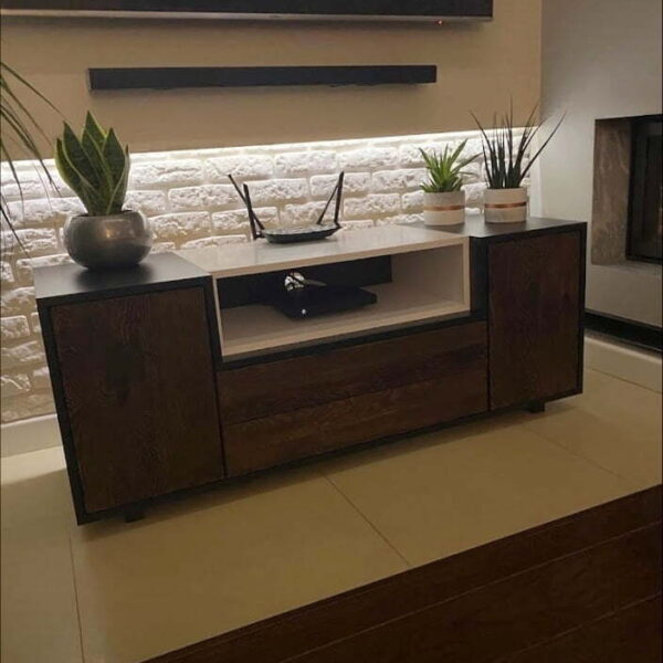 Szafki RTV drewniane