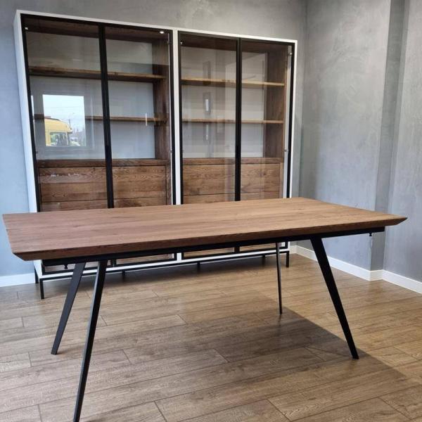 Nowoczesna biała witryna drewniana z drewna dębowego w stylu skandynawskim industrialnym CARLA