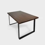 Stół z dębowym blatem i metalowymi nogami Westa