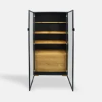 Designerska witryna z drewna litego do salonu CARLA