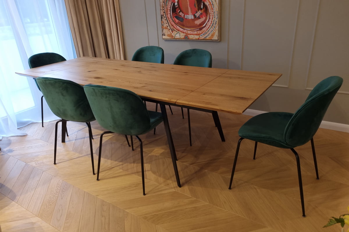 Jaki stół drewniany wybrać do jadalni stół z drewnianym blatem metalowymi nogami do salonu jadalni RaWood Producent