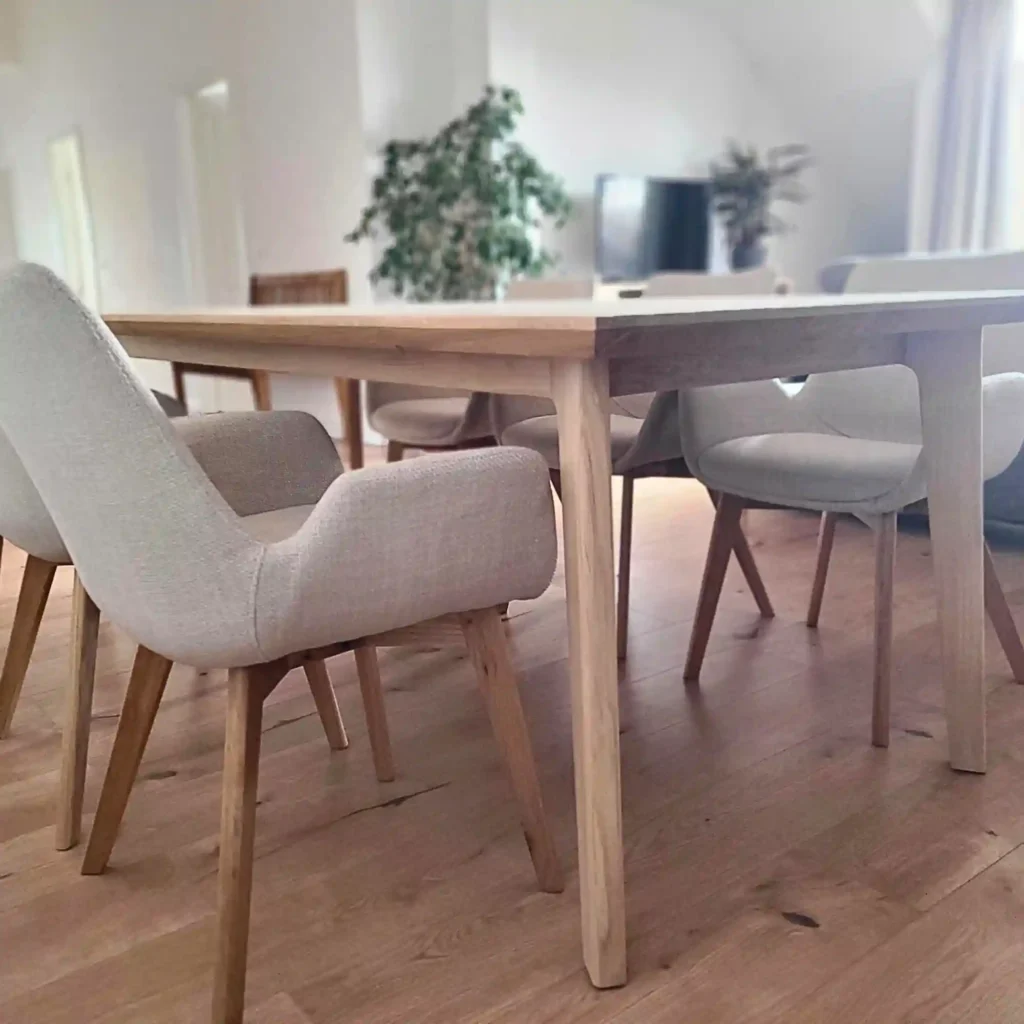 Stół drewniany do jadalni TOSCANIA - realizacja